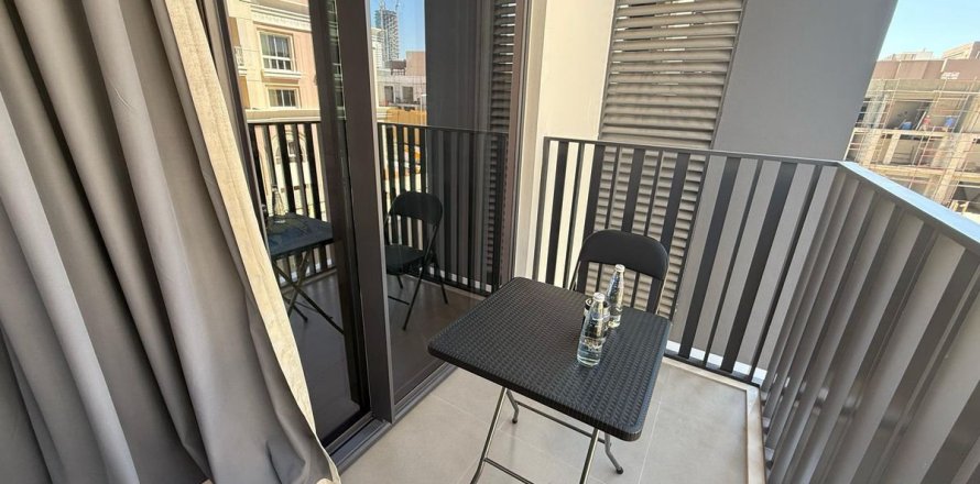 Квартира в Дубае, студия, 35.9м², № 23407