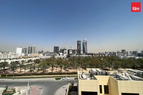 Apartment in Dubai 2 bedrooms, 186.3 sq.m. № 23405 - photo 16