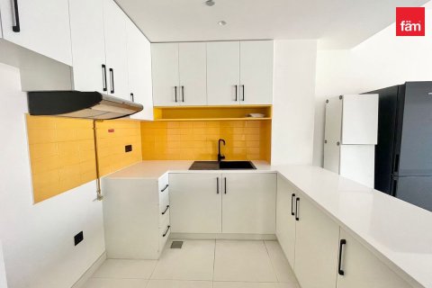 Apartment in Dubai 2 bedrooms, 186.3 sq.m. № 23405 - photo 15