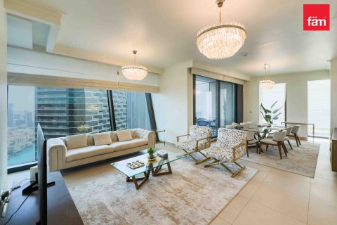 Снять в аренду квартиру в Даунтаун Дубай (Даунтаун Бурдж Дубай), Дубай: 3 спальни, 168.8м², № 77000 - фото 2