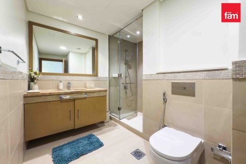 Снять в аренду квартиру в Даунтаун Дубай (Даунтаун Бурдж Дубай), Дубай: 3 спальни, 168.8м², № 77000 - фото 19