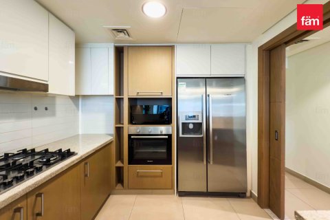 Снять в аренду квартиру в Даунтаун Дубай (Даунтаун Бурдж Дубай), Дубай: 3 спальни, 168.8м², № 77000 - фото 6