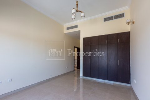 Villa in Dubai 5 bedrooms, 554.9 sq.m. № 77005 - photo 19