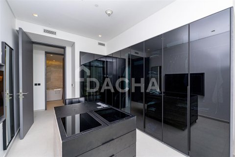 Apartment in The Hills, Dubai 3 bedrooms, 168 sq.m. № 6926 - photo 19