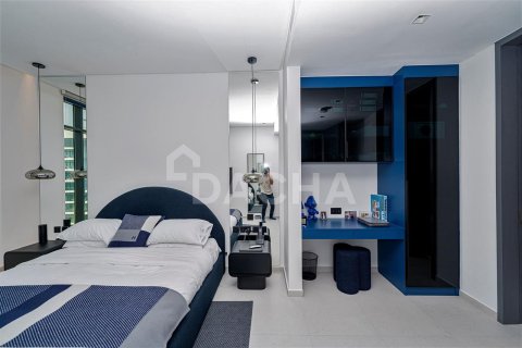 Apartment in The Hills, Dubai 3 bedrooms, 168 sq.m. № 6926 - photo 12