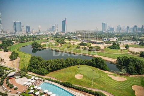 Apartment in The Hills, Dubai 3 bedrooms, 168 sq.m. № 6926 - photo 1