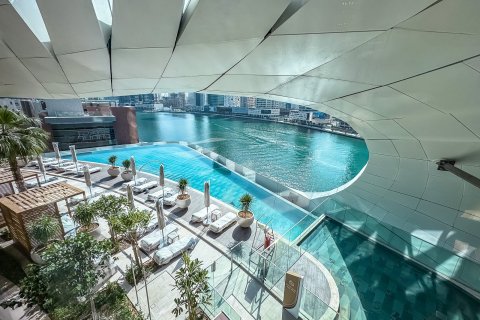 Ático en JUMEIRAH LIVING BUSINESS BAY en Business Bay, 5 dormitorios, 562 m², № 97378 - foto 30