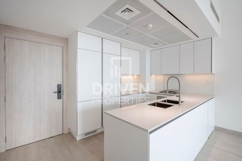 Apartment in Jumeirah Village Circle, Dubai 2 bedrooms, 126.35 sq.m. № 127650 - photo 11