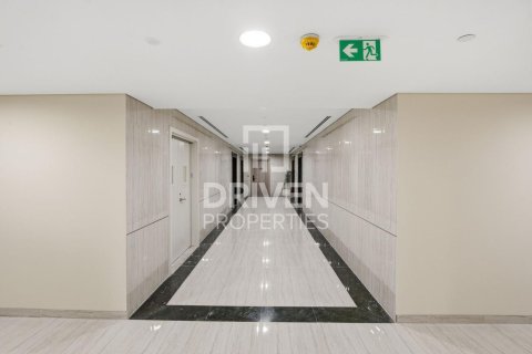 Apartment in Al Habtoor City, Business Bay, Dubai 1 bedroom, 88.35 sq.m. № 127652 - photo 8