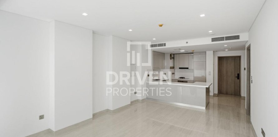 Apartment in Al Habtoor City, Business Bay, Dubai 1 bedroom, 88.35 sq.m. № 127652