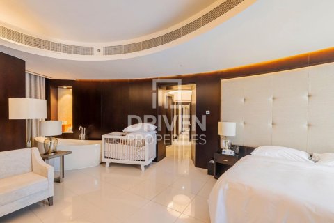 Apartamento en Downtown Dubai (Downtown Burj Dubai), Dubai, 4 dormitorios, 443 m², № 64795 - foto 13