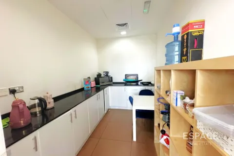 Office in Downtown Dubai (Downtown Burj Dubai), Dubai 341 sq.m. № 62127 - photo 9