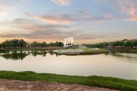 Villa en Fire, Jumeirah Golf Estates, Dubai, 5 dormitorios, 822 m², № 72956 - foto 22