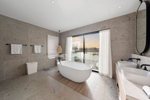 Villa en Fire, Jumeirah Golf Estates, Dubai, 5 dormitorios, 822 m², № 72956 - foto 11