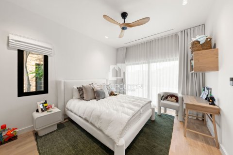 Villa en Fire, Jumeirah Golf Estates, Dubai, 5 dormitorios, 822 m², № 72956 - foto 14