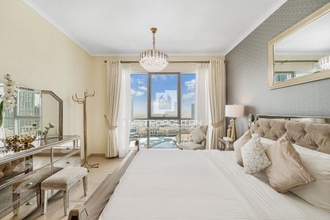 Apartment in The Residences, Downtown Dubai (Downtown Burj Dubai), Dubai 3 bedrooms, 193 sq.m. № 72960 - photo 11