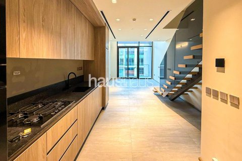 Apartment in Jumeirah Village Circle, Dubai 1 bedroom, 74 sq.m. № 43700 - photo 2