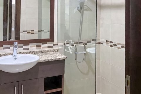 Купить квартиру в Living Legends, Дубай: 3 спальни, 168м², № 99295 - фото 9