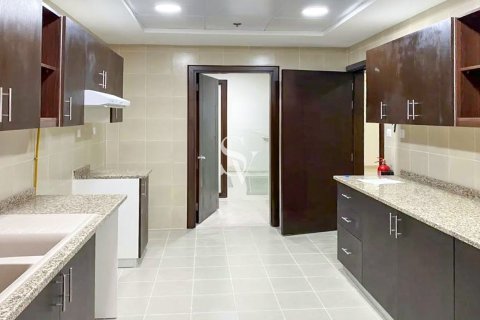 Купить квартиру в Living Legends, Дубай: 3 спальни, 168м², № 99295 - фото 3