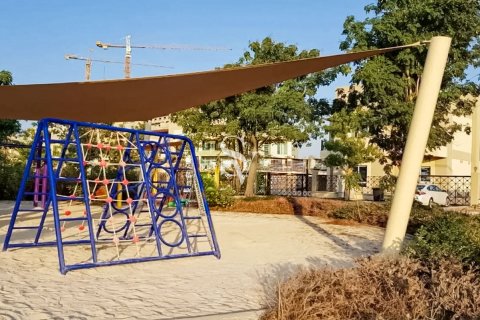 Купить квартиру в Living Legends, Дубай: 3 спальни, 168м², № 99295 - фото 23