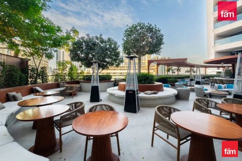 Купить апартаменты в отеле в Бизнес-Бэе, Дубай: 33.1м², № 23421 - фото 8