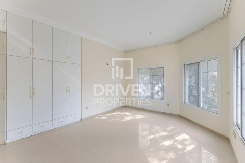Villa à Umm Al Sheif Villas, Umm Al Sheif, Dubai, 5 chambres, 1393.55 m², № 136843 - photo 10