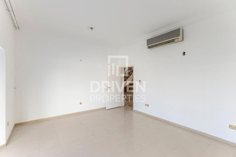 Villa à Umm Al Sheif Villas, Umm Al Sheif, Dubai, 5 chambres, 1393.55 m², № 136843 - photo 19
