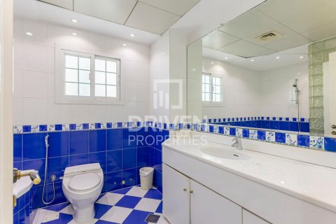 Villa à Umm Al Sheif Villas, Umm Al Sheif, Dubai, 5 chambres, 1393.55 m², № 136843 - photo 27