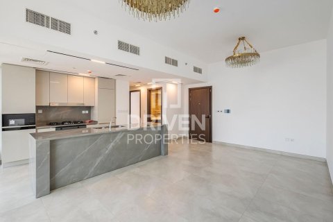 Apartamento en Business Bay, Dubai, 2 dormitorios, 145.39 m², № 136853 - foto 2