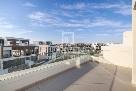 Villa en Tilal Al Ghaf, Dubai, 4 dormitorios, 220.37 m², № 136851 - foto 28