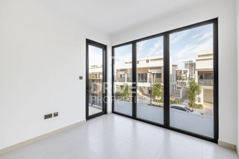 Villa en Tilal Al Ghaf, Dubai, 4 dormitorios, 220.37 m², № 136851 - foto 26