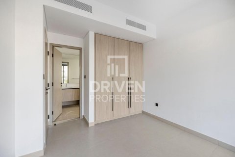 Villa en Tilal Al Ghaf, Dubai, 4 dormitorios, 220.37 m², № 136851 - foto 12