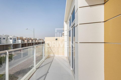Maison de ville à Dubai, 3 chambres, 159.89 m², № 136841 - photo 10