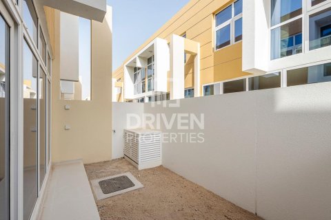 Maison de ville à Dubai, 3 chambres, 159.89 m², № 136841 - photo 12