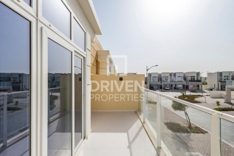 Maison de ville à Dubai, 3 chambres, 159.89 m², № 136841 - photo 14