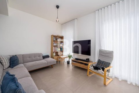 Townhouse in Tilal Al Ghaf, Dubai 4 bedrooms, 251 sq.m. № 57213 - photo 3