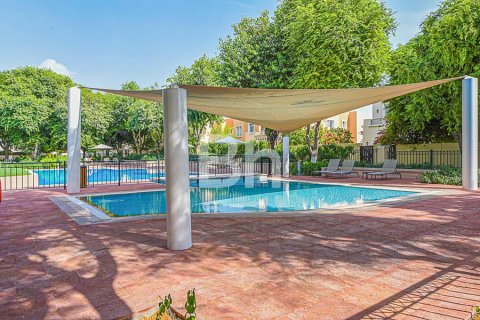 Villa en Arabian Ranches, Dubai, 3 dormitorios, 513 m², № 57214 - foto 5