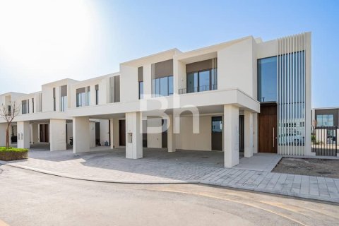Adosado en Dubai, 3 dormitorios, 176 m², № 57208 - foto 17