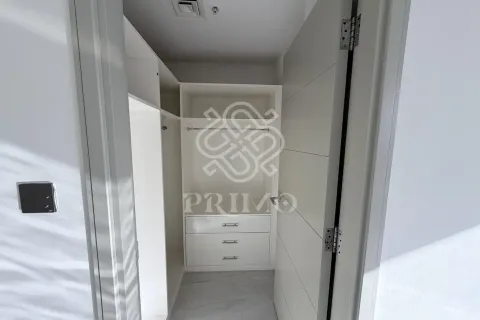 Apartment in Downtown Dubai (Downtown Burj Dubai), Dubai studio, 105 sq.m. № 112066 - photo 4