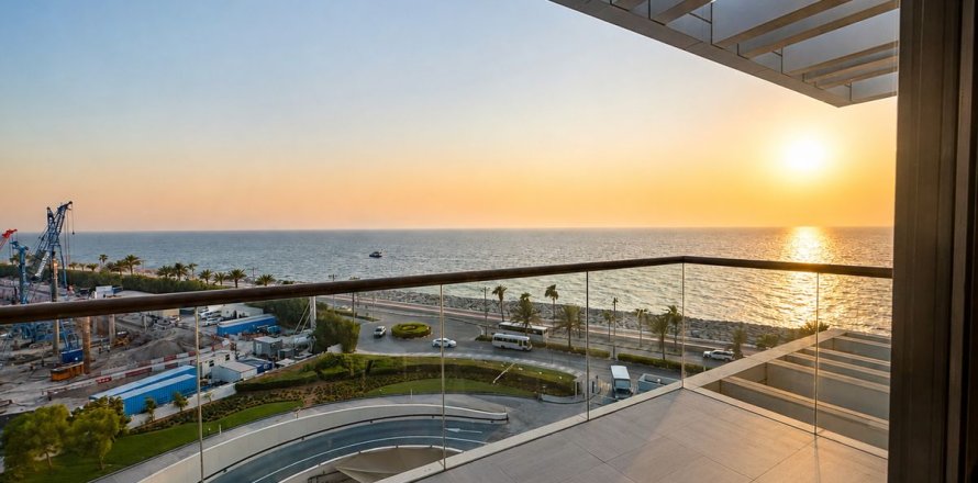 Appartement à Palm Jumeirah, Dubai, 2 chambres, 124.2 m², № 133292