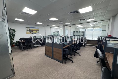 Office in Business Bay, Dubai 130 sq.m. № 38591 - photo 1