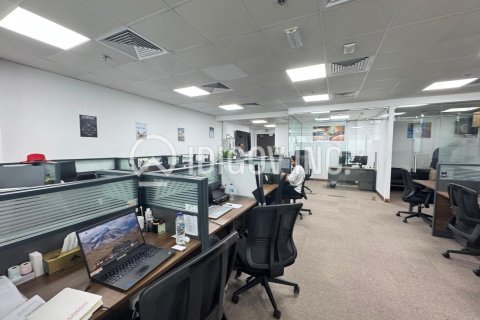 Office in Business Bay, Dubai 130 sq.m. № 38591 - photo 7