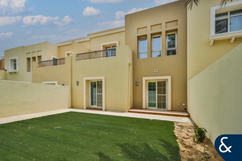 Villa à Al Reem, Arabian Ranches, Dubai, 4 chambres, 238 m², № 75226 - photo 1