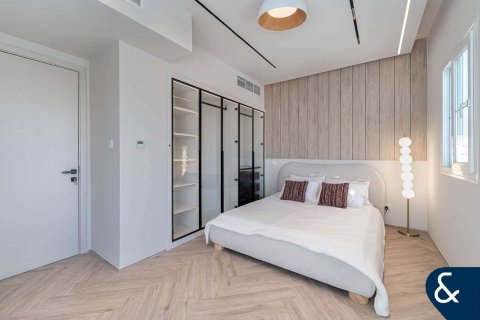 Купить виллу в Springs 11, The Springs, Дубай: 2 спальни, 157м², № 75225 - фото 10