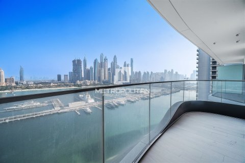 Apartment in EMAAR Beachfront, Dubai Harbour, Dubai 2 bedrooms, 113 sq.m. № 15994