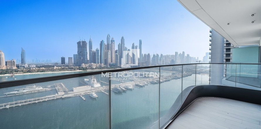 شقة في EMAAR Beachfront, Dubai Harbour, دبي 2 غرف نوم, 113 م² رقم 15994