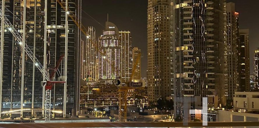 Appartement à Burj Khalifa, Dubai, 2 chambres, 92 m², № 16874