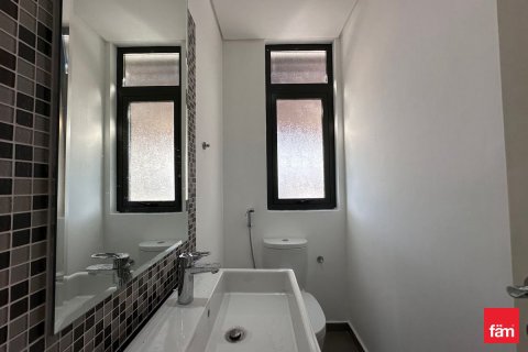 Townhouse in Dubai 3 bedrooms, 229.9 sq.m. № 109313 - photo 4
