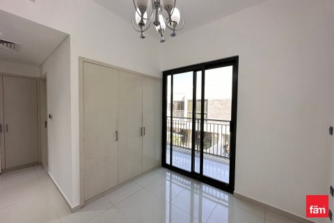 Townhouse in Dubai 3 bedrooms, 229.9 sq.m. № 109313 - photo 11