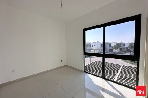 Townhouse in Dubai 3 bedrooms, 229.9 sq.m. № 109313 - photo 3